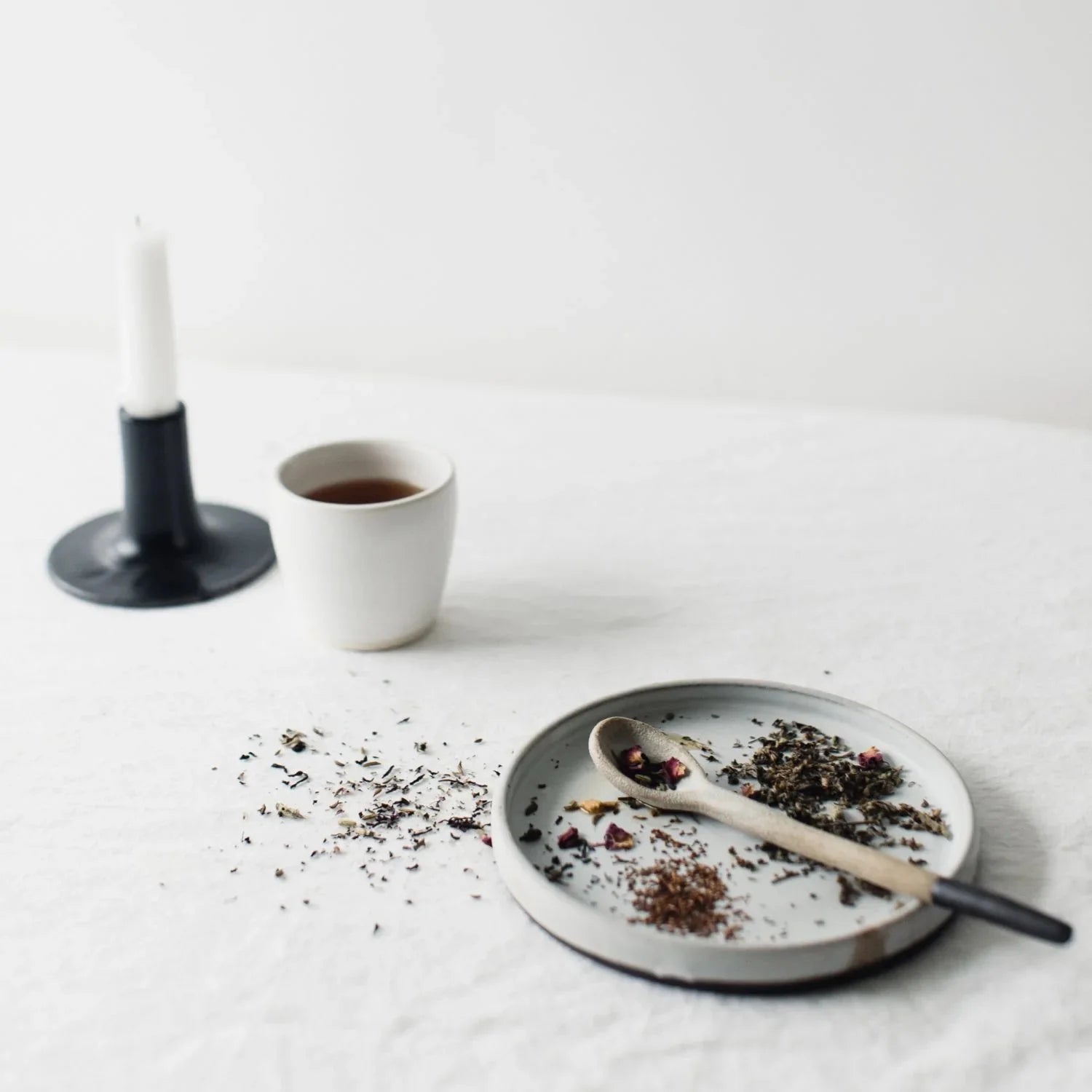 Herbal Blend Tea | Damiana Hawthorn Ashwagandha Shatavari Sarsaparilla Cinnamon Nutmeg | Organic